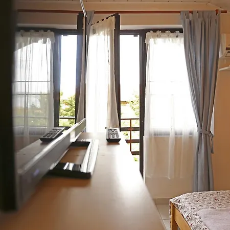 Mira