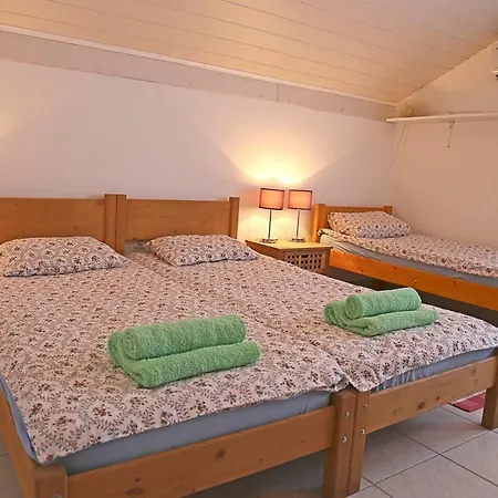 Mira Apartment *