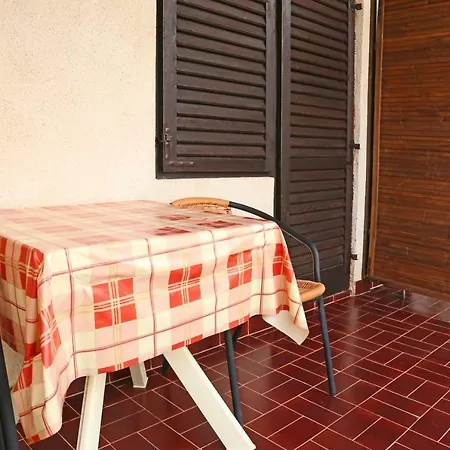 Mira Apartament Gornji Karin